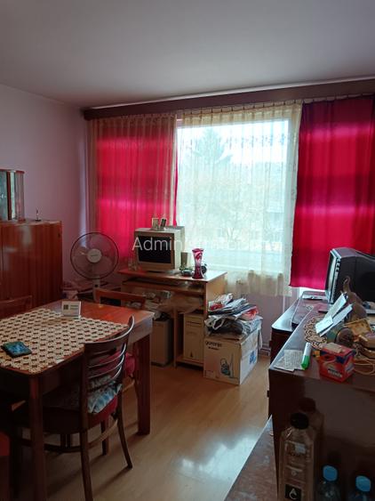 Apartament 2 camere Aleea Carpati.