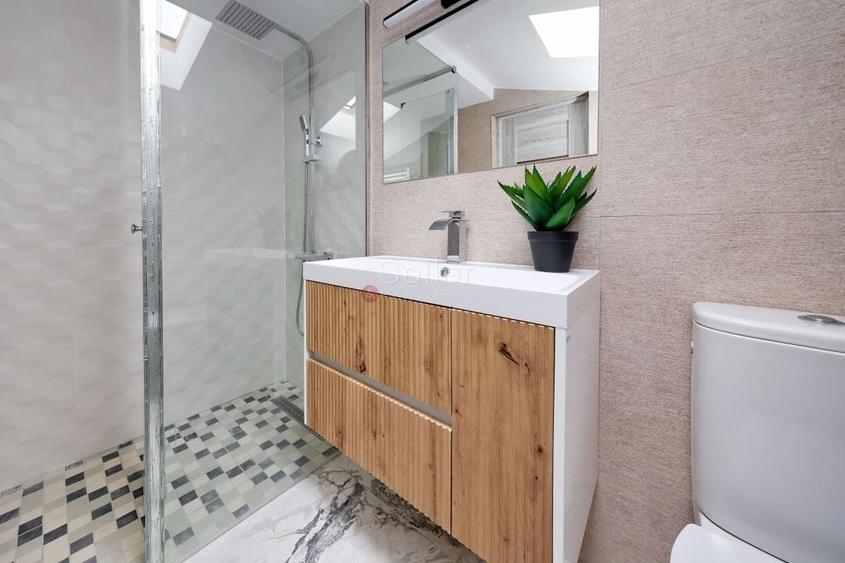 Proximitate imediata fata de Castelul Bran - 21