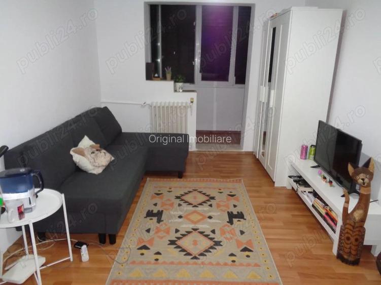 Apartament 1 camera decomandat, etaj 3, Vlaicu, 40 mp, mobilat si utilat