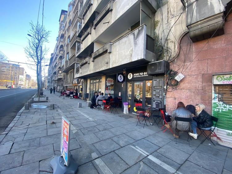 Spatiu comercial 155 mp de vanzare Bd. Kogalniceanu vitrina 7 m - 1
