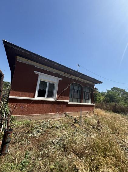 Casa calugareni sat hulubesti - 7