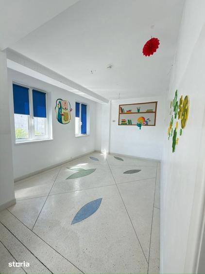 De inchiriat spa?iu comercial dispus pe 2 etaje - 14