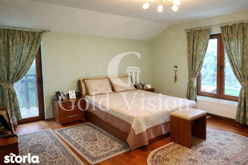 Casa cu 5 camere + anexa cu garaj, mobilata complet, str. Gh. ?incai - 18