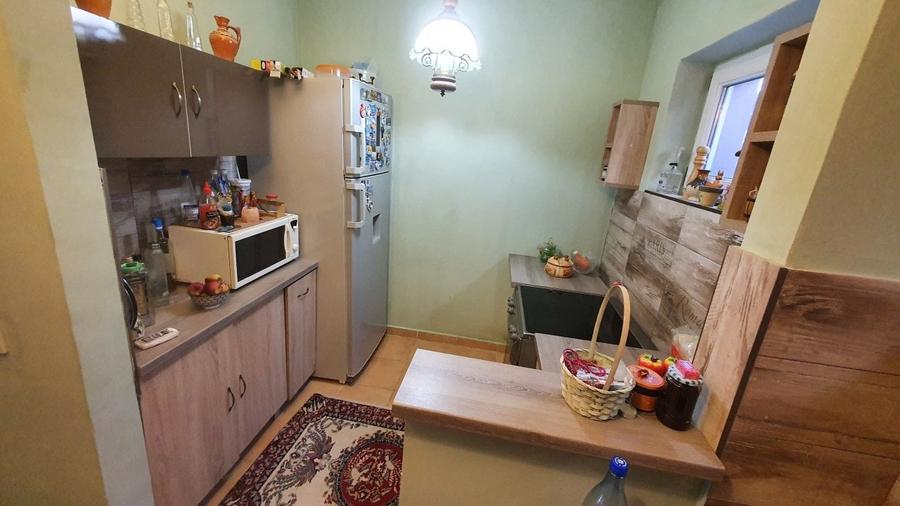 Vila generoasa in zona foarte linistita - 5