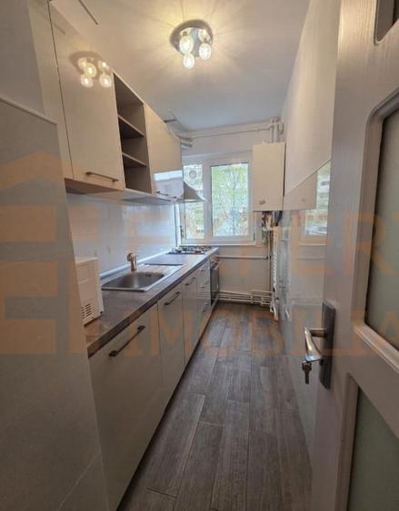 Apartament 2 camere  de inchiriat - zona Tomis Nord Constanta - 2