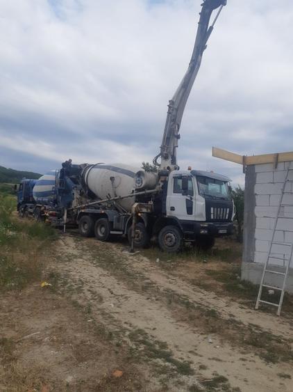 Casa la rosu renuntare proiect,,.pentru mai multe detalii 0755627407 - 7