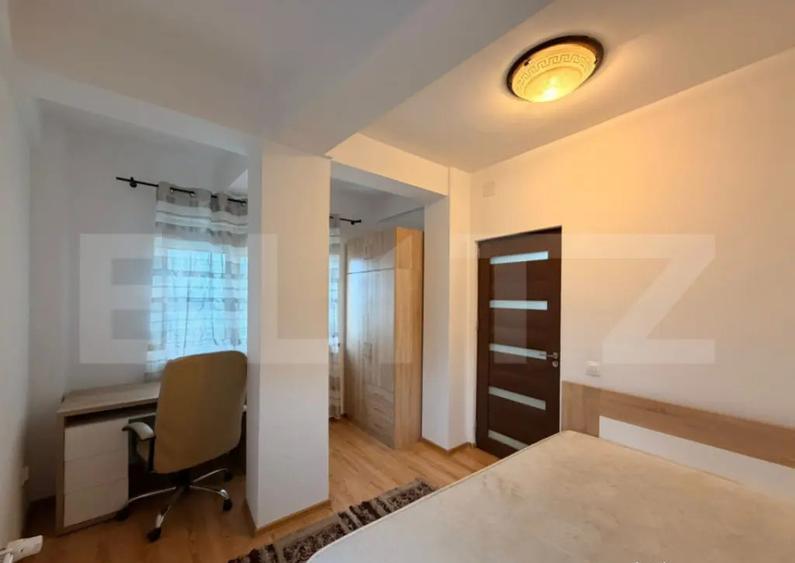 Casa P+3 + Demisol, Rovine, zona Cofetaria Dama - 2