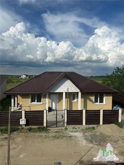 Vila individuala 3 camere, 2 bai, curte 350mp, zona linistita - 12