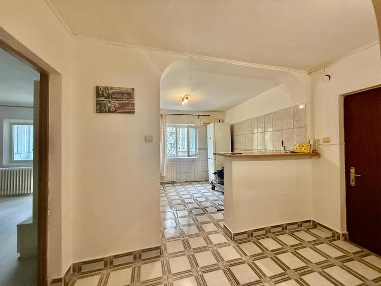 Nerva Traian, Octavian Goga, Mall Vitan - 9