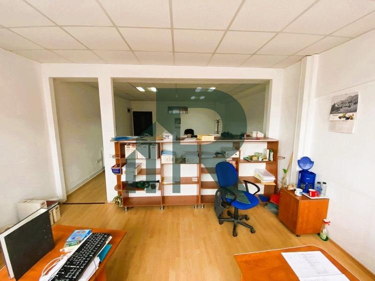 Spatiu open-space generos pretabil birou in zona centrala din Sibiu - 3