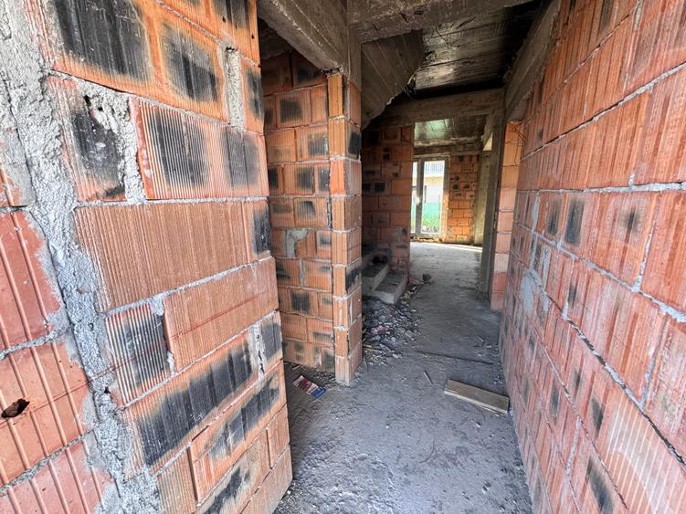 Casa P+1+Pod situata in Allegria. 4 cam. Util 105mp. teren 210 mp - 8