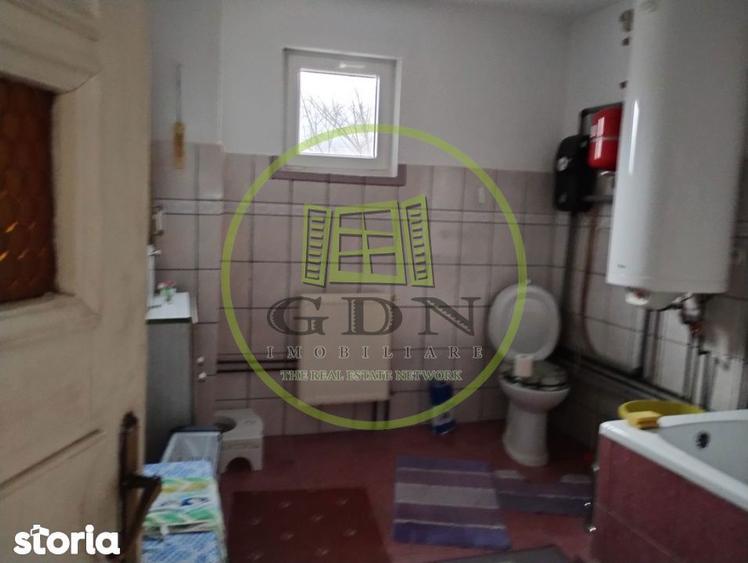 Proprietate completa in Cerasu, Prahova spatiu, confort si potent - 1