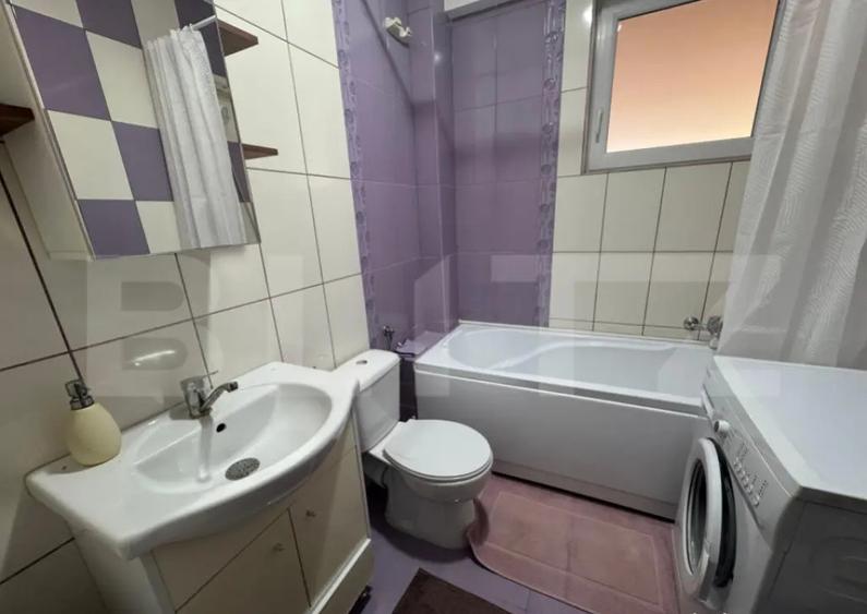 Garsoniera de inchiriat, 30 mp, zona 1 Mai - 6