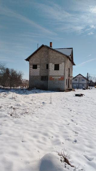 Casa si teren 1200m in cartier Caramidari - 4