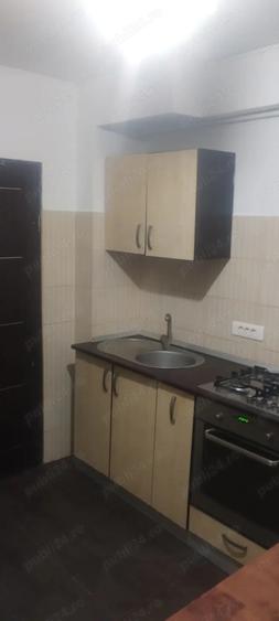 Vanzare Apartament 3 camere langa metrou Gorjului - 2