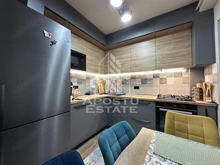 Apartament cu 3 camere mobilat la etaj intermediar in Giroc la asfalt. - 1