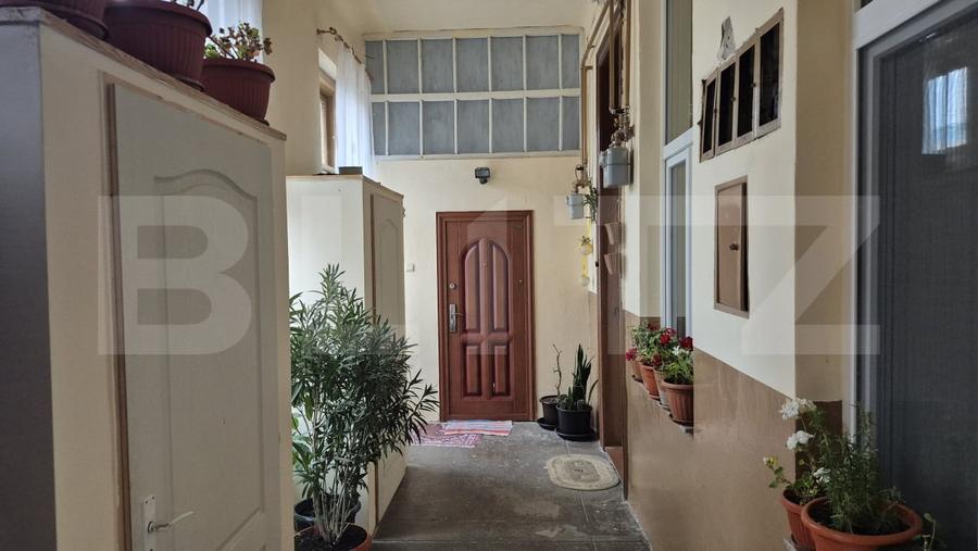 Apartament cu 2 camere semidecomandat, mobilat în Ultracentral