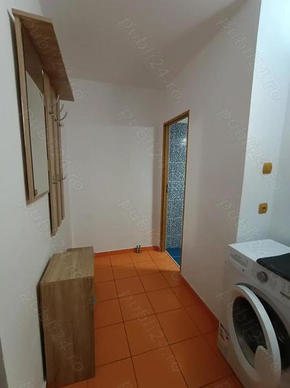 Dezrobirii garsoniera decomandata 44 mp cu balcon ,bloc stradal ,mobilata ,utilata ,centrala pe gaz - 1