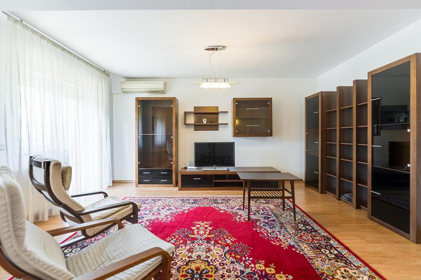 Duplex cu 4 camere cu Canalizare în Voluntari