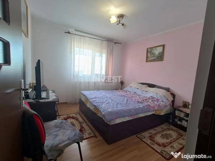 Casă cu 5 camere cu Teren 500 Mp în Tomești