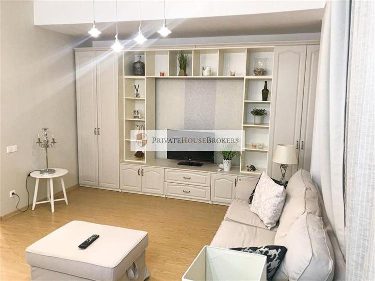 Apartament cu 2 camere semidecomandat, mobilat în Aviației