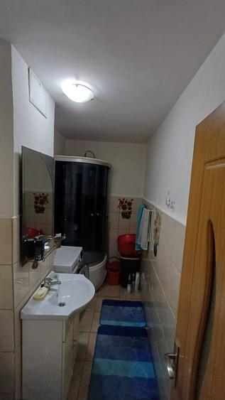 Garsonieră decomandată în Rahova