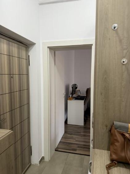 Apartament cu 2 camere decomandat în Giroc