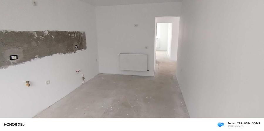 Casă cu 3 camere în Cazasu