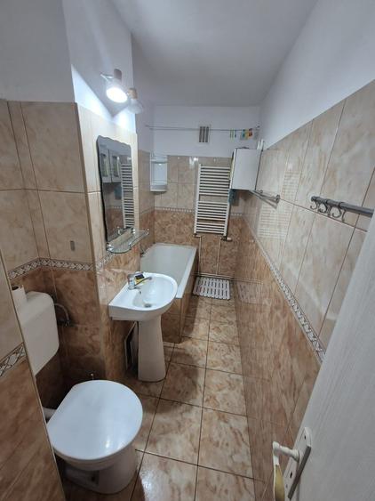 Garsonieră decomandată în Dâmbovița