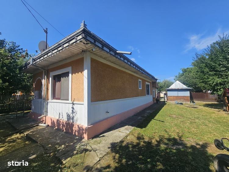 Casă cu 3 camere în Lunca Cetățuii