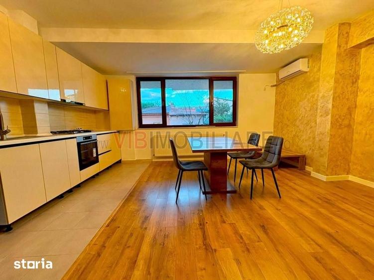 Apartament cu 3 camere semidecomandat în Crângași