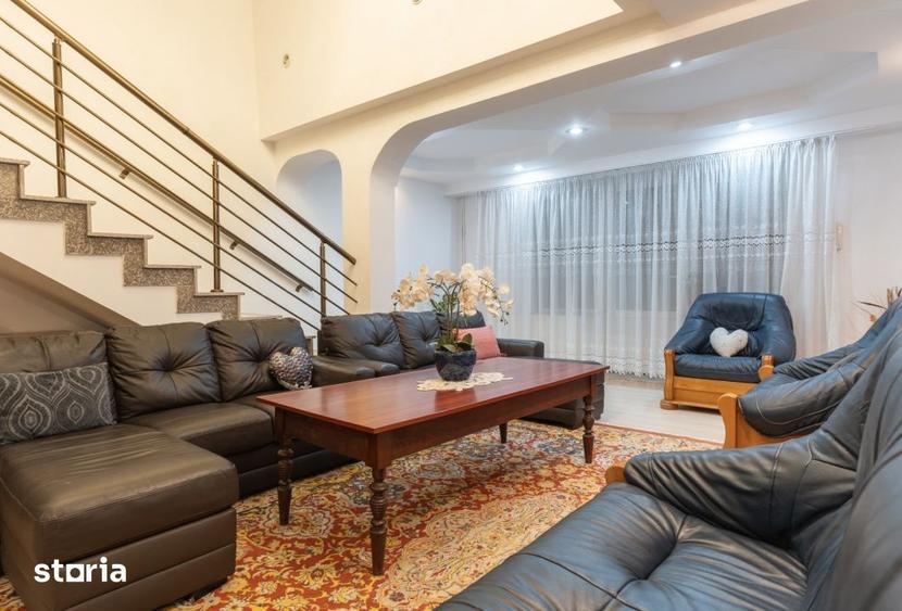 Spațiu comercial, de 886.75 mp, în Criș
