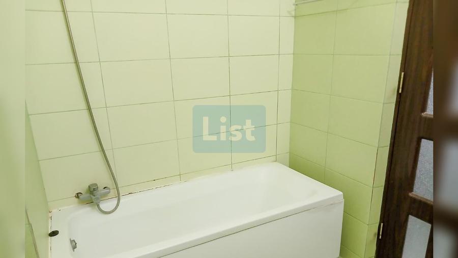 Garsonieră în Brazda lui Novac