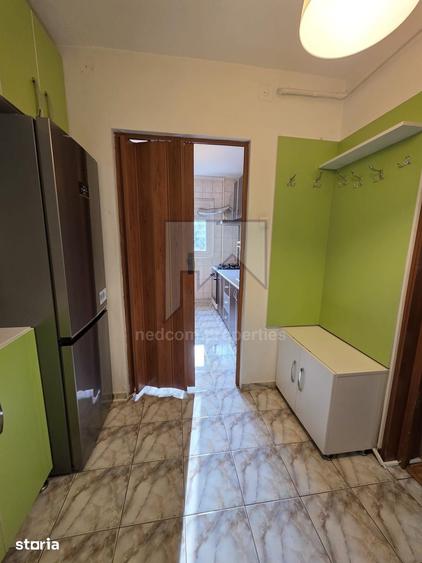 Apartament cu 2 camere semidecomandat în Rahova