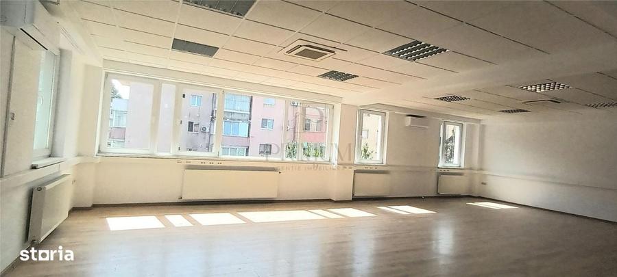 Spațiu comercial, de 144 mp, în Girocului