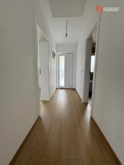 Duplex cu 3 camere cu Teren 300 Mp în Moșnița Nouă