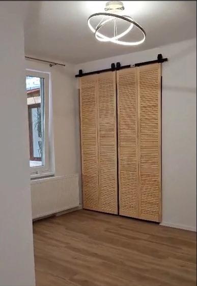 Apartament cu 2 camere decomandat în Dacia