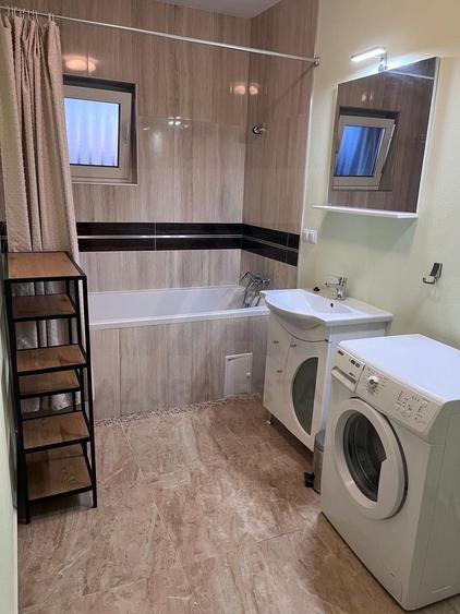 Apartament cu 3 camere semidecomandat, mobilat în Terezian