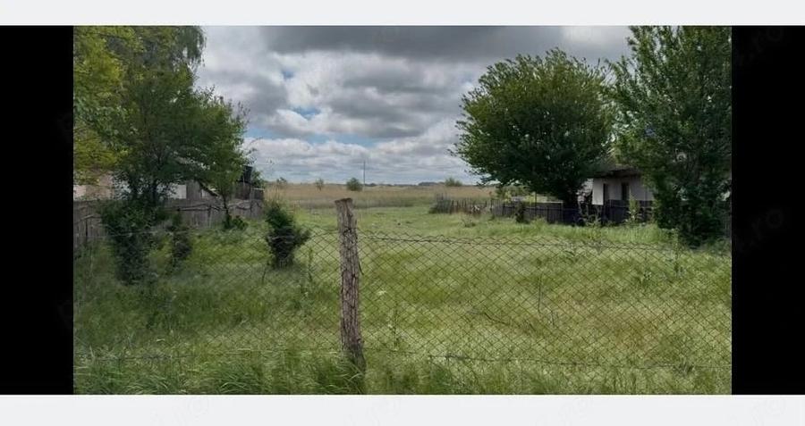 Teren de 1344 mp, în Crișan