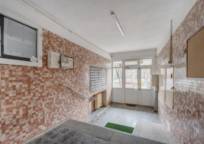 VERGULUI - SANDU CLUCERU - 3 CAMERE 67 MP, ETAJ 6, DECOMANDA - 4