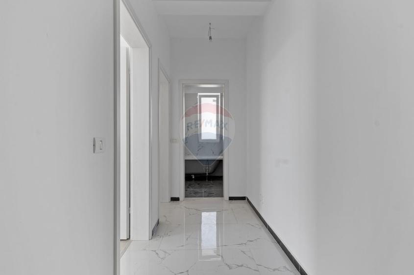 Apartament cu 3 camere de vanzare si parcare, bloc nou, zona Giroc - 3