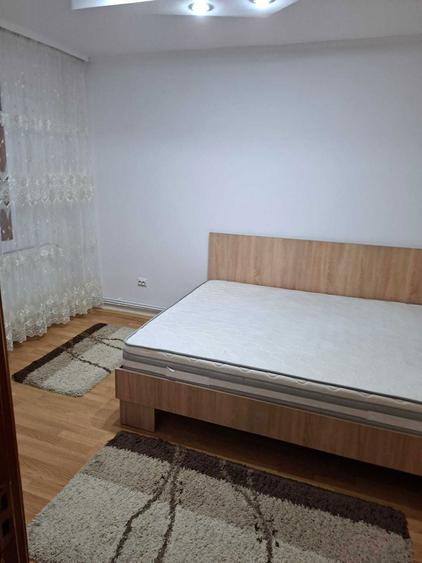 Inchiriere Apartament - 5