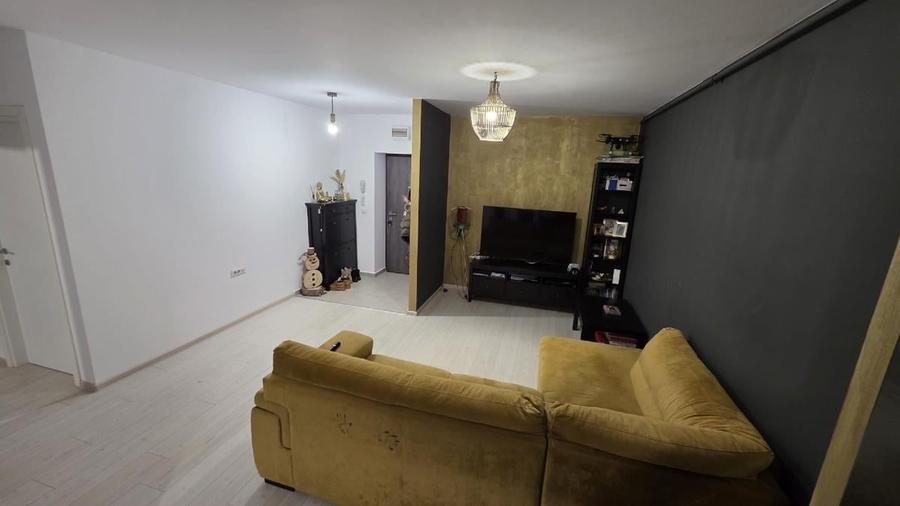 Apartament 3 camere de vanzare in Titan Pallady bloc 2021 - 1