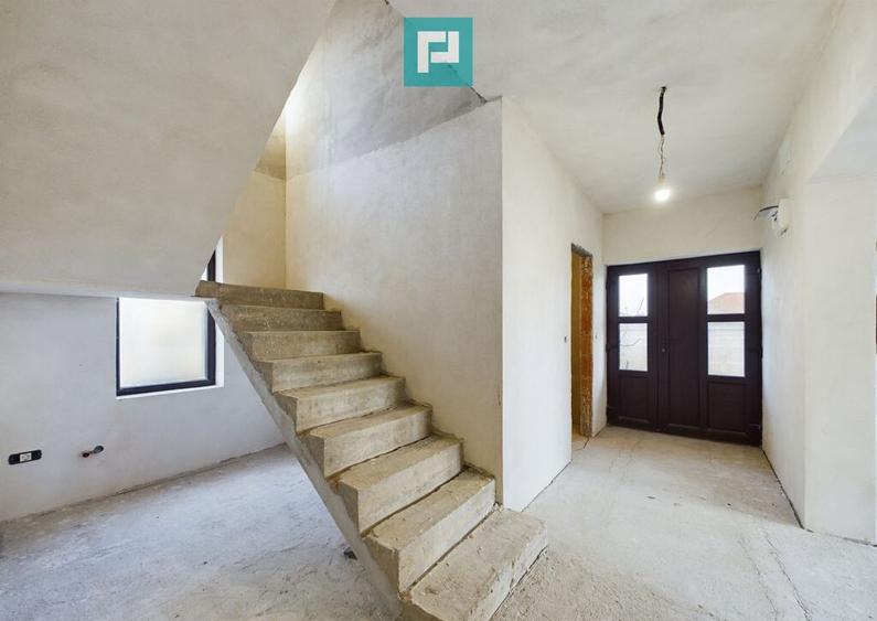 Casa la gri in Livada - 30