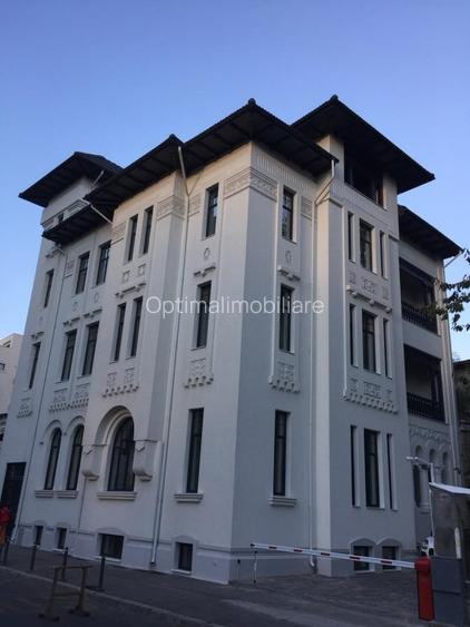 Polona inchiriere 800 mp utili birouri, lift, arhitectura deosebita