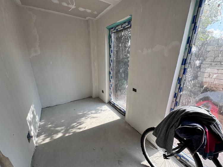 Casa individuala deosibita P+1+M. 4 cam. Util 140mp. Teren 154 mp - 21