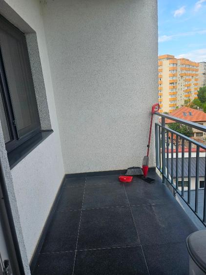 Inchiriez studio Mihai Bravu-500 euro - 2