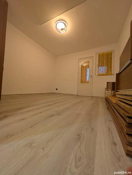 Proprietar vand Garsoniera - 2