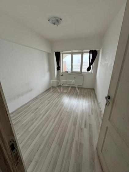 3 camere Pantelimon decomandat, an 1977, 74 mp - 2