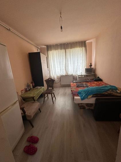 Garsoniera de vanzare 22 m2 decebal - 1
